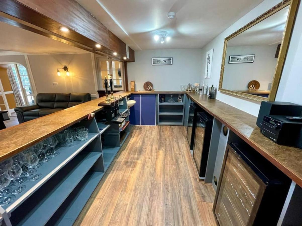 Lydney House Swaffham Sleeps 22 Villa ภายนอก รูปภาพ